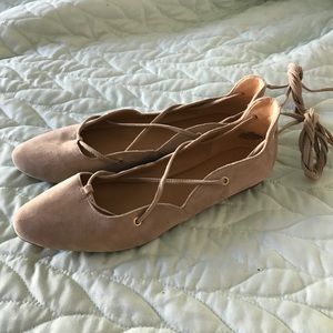 Nine West Zafirah Ghillie Flat, Beige, 8.5